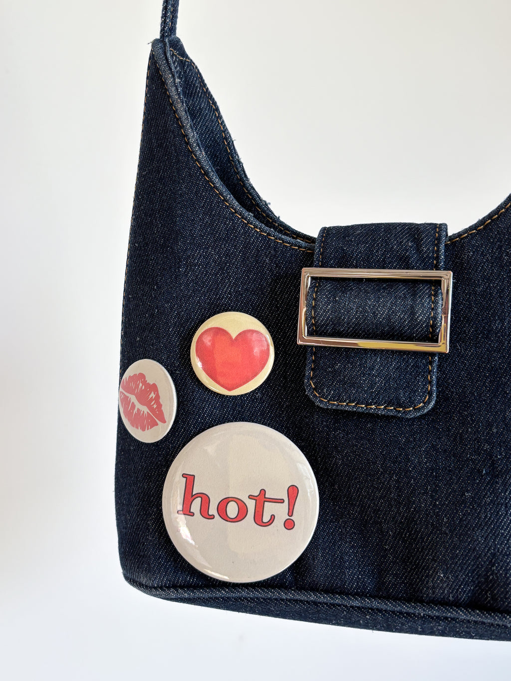 Muah Pin (s)