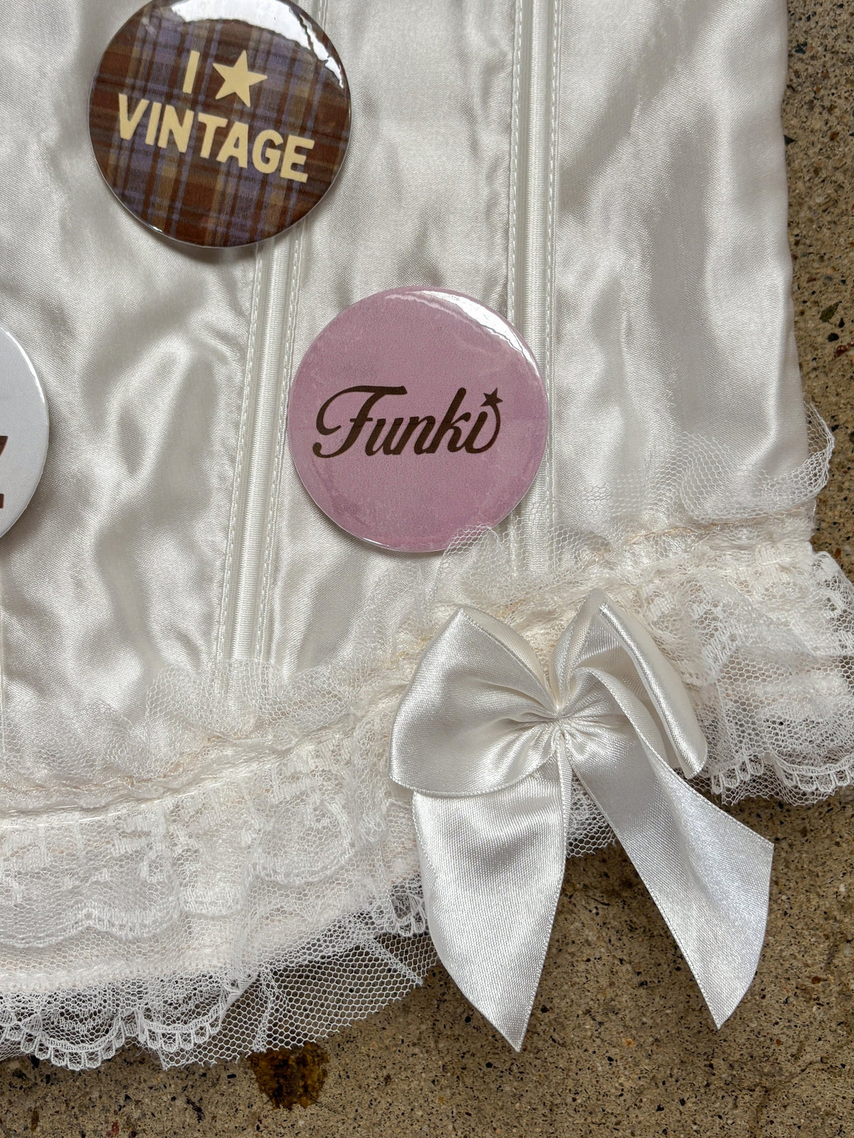 Funki Pin