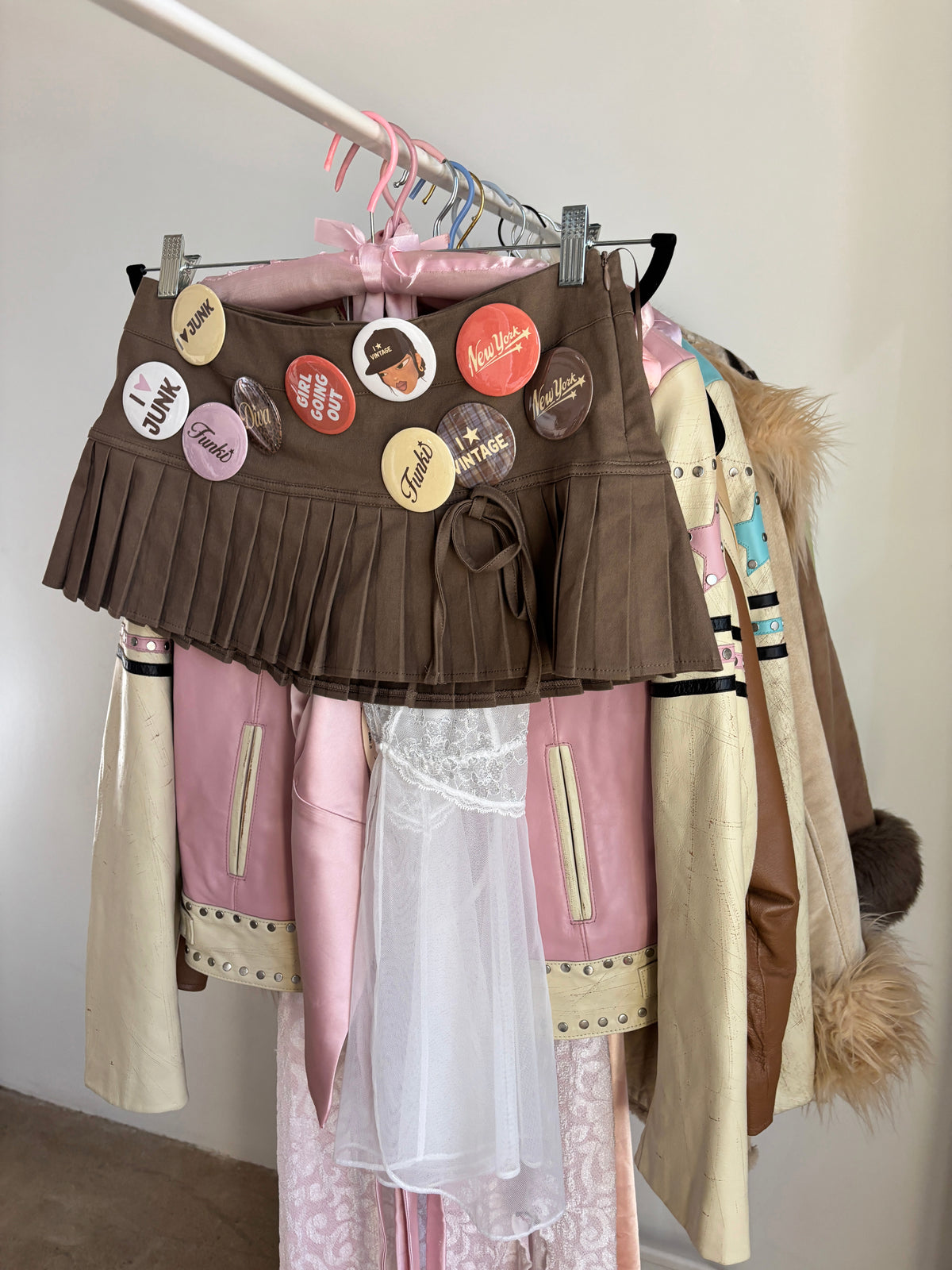 I ♡ Junk Yellow